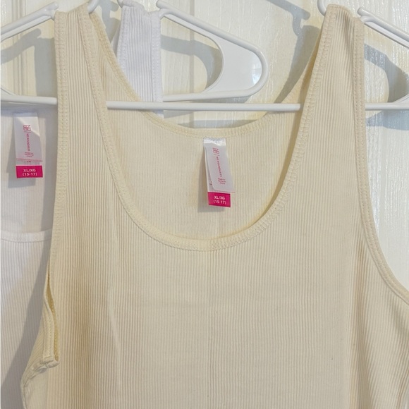 No Boundaries Lace Trim Tank Tops - White and Cream - Picture 5 of 11